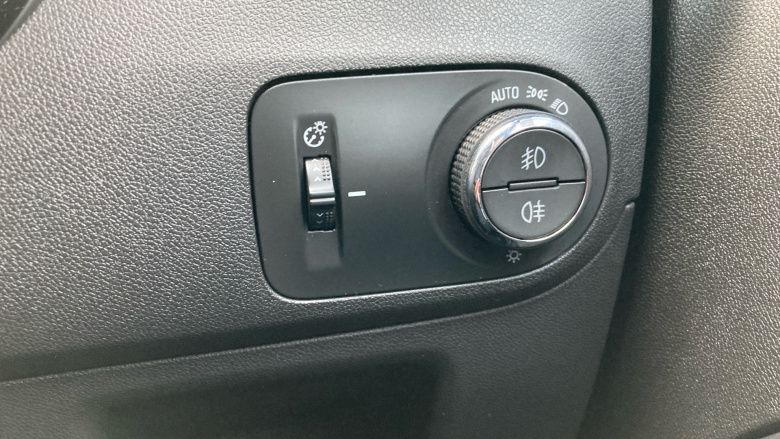 Vauxhall Crossland 1.2 Turbo [130] Ultimate Nav 5dr Auto Petrol Hatchback